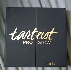 Tarteist pro glow highlight & contour pallete